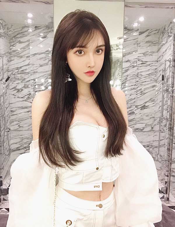 新加坡外围留学生