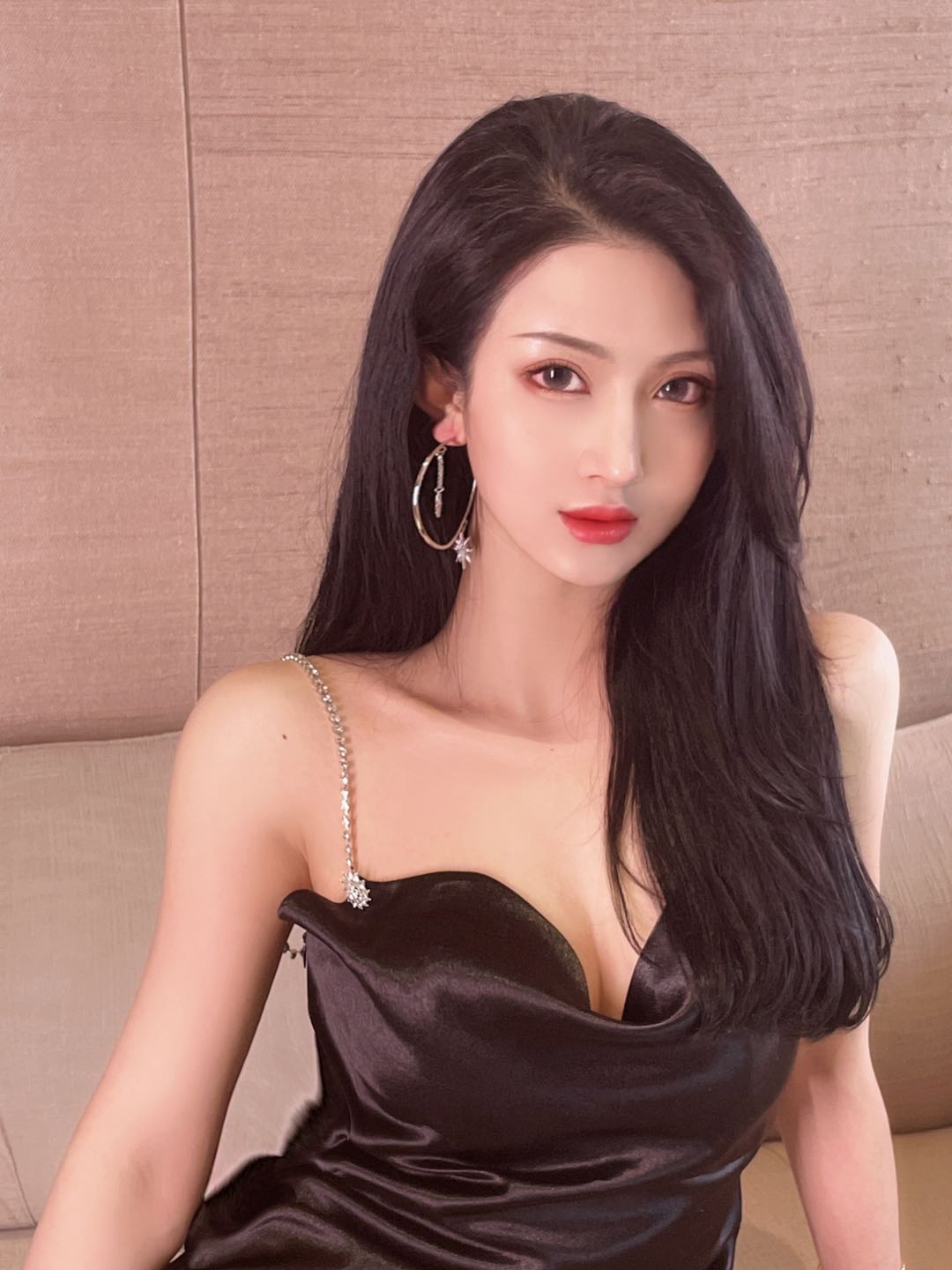 伦敦模特预约微信